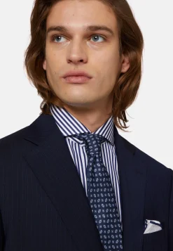 Costume Bleu Marine À Fines Rayures En Pure Laine