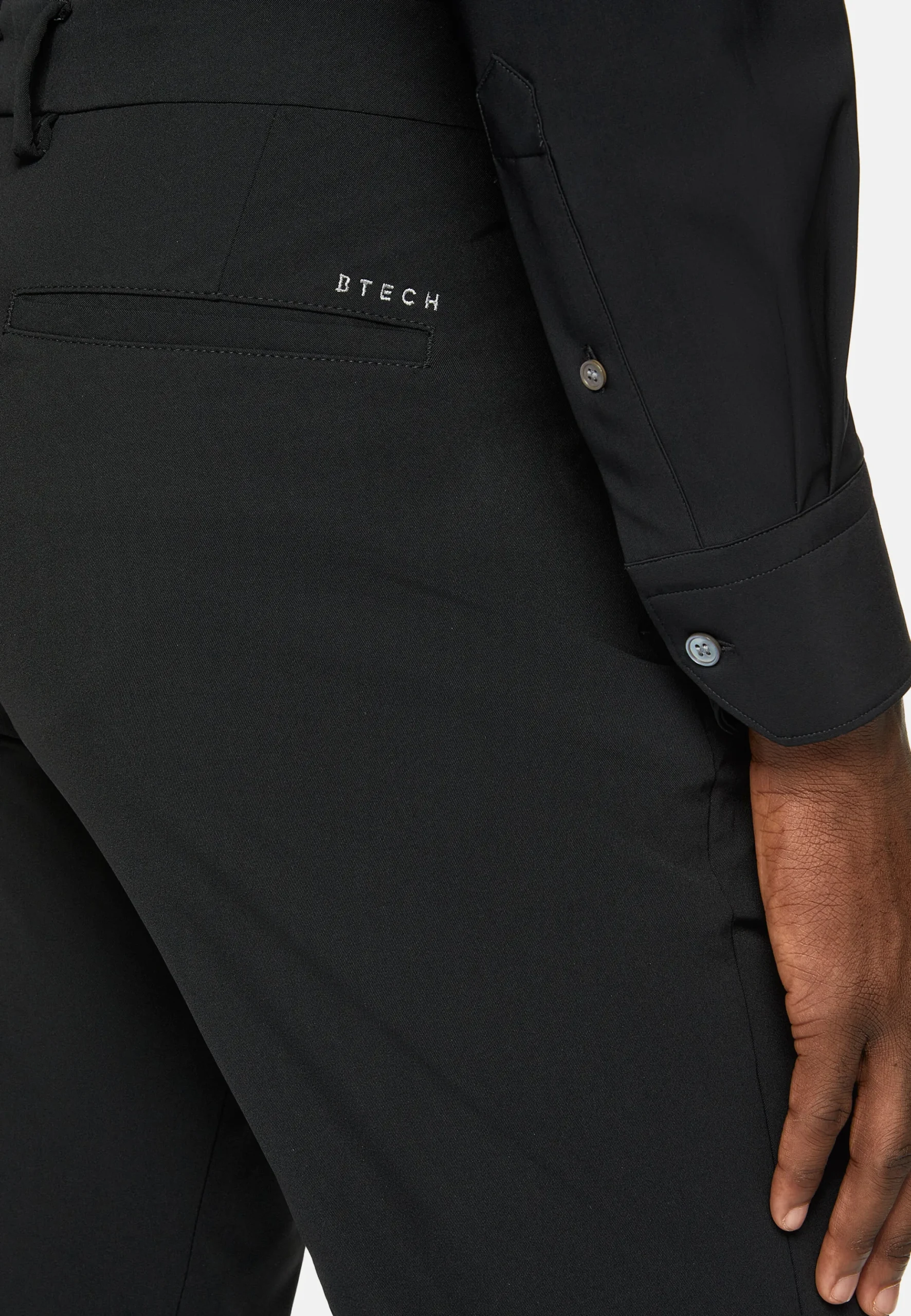Pantalon En Nylon Extensible Performance B Tech